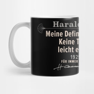 Harald Juhnke Minimal Portrait - „My definition of happiness“ T-Shirt Mug